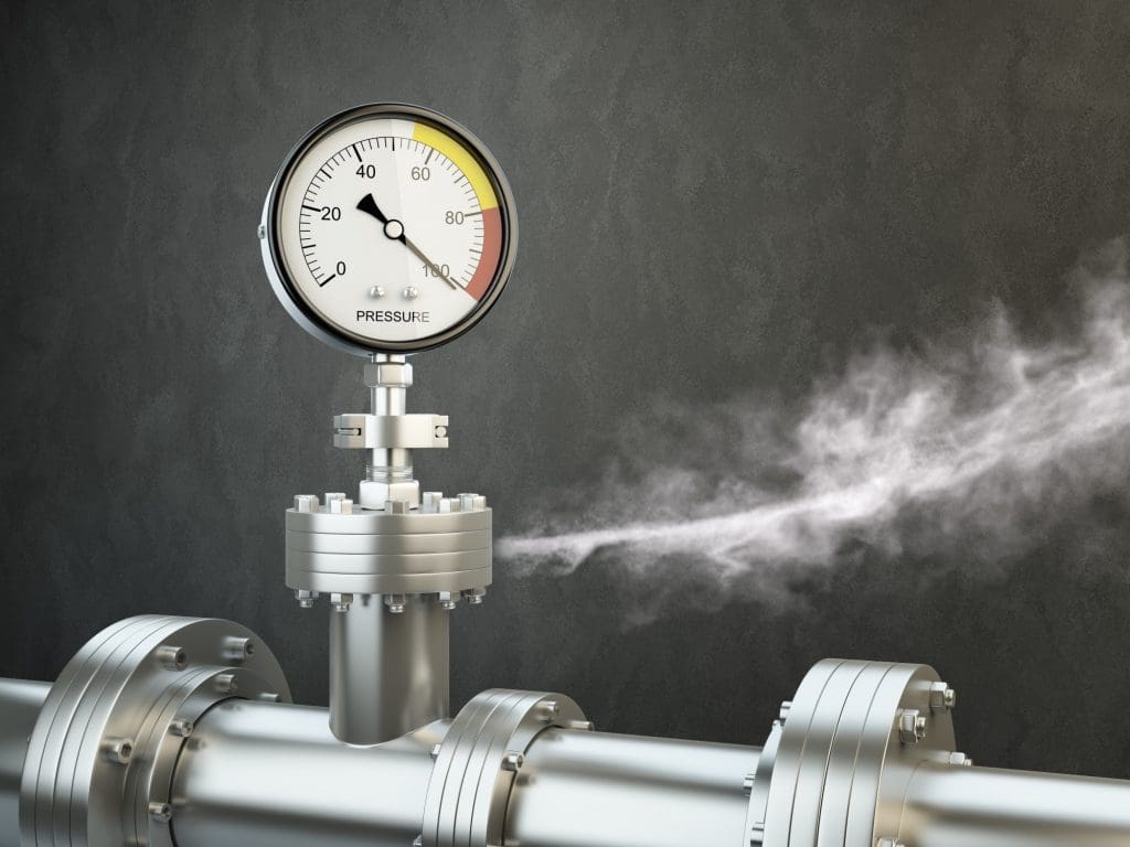 Leak Detection System Benefits on a Pipe With Steam Leaking
